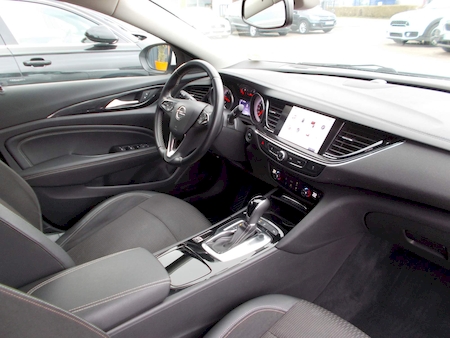 OPEL INSIGNIA II 1.6 DIESEL 136 CV INNOVATION AUTOMATIQUE ********** 1 ERE MAIN AVEC FACTURES D ENTRETIEN **********